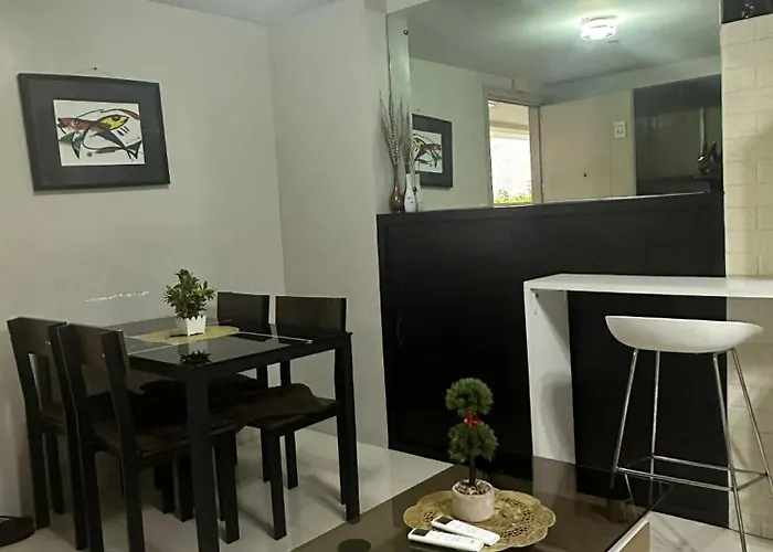Staycation Condotel @ 150 Newport Pasay *